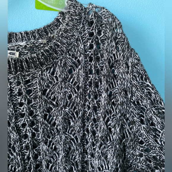 PacSun Knitted Sweater - Picture 2 of 3